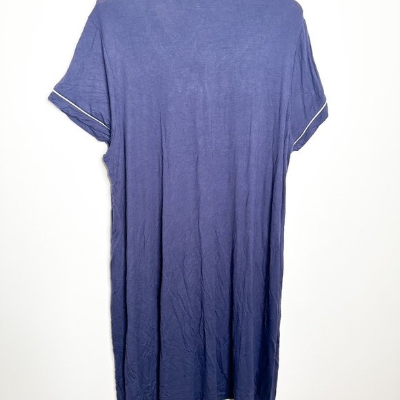 Plus Size Short Sleeve Button Down Navy nightgown with White Piping  1X - Picture 5 of 7